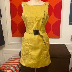 french connection dress tunic chartruce color says 6 more like 4